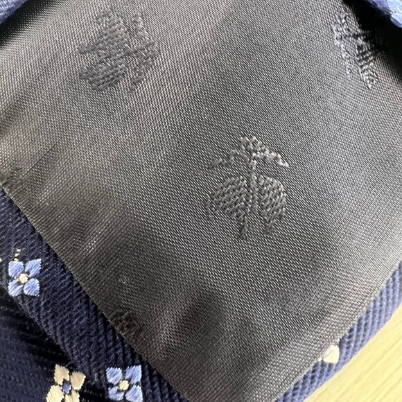Brooks Brother Makers - Silk Tie - Picture 3 of 9